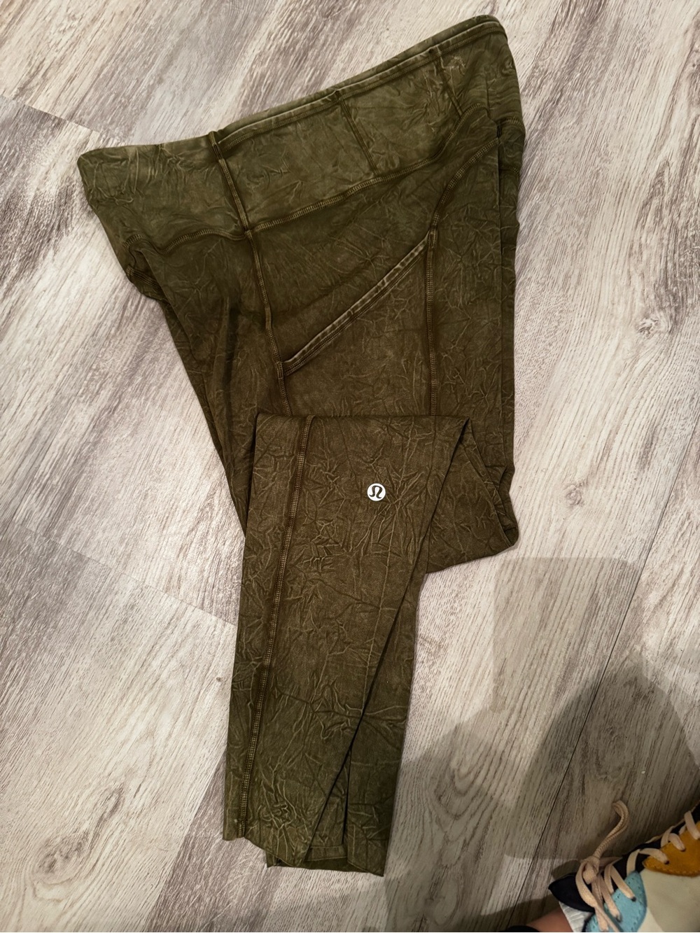 lululemon athletica Olive Green Camo Leggings size 10